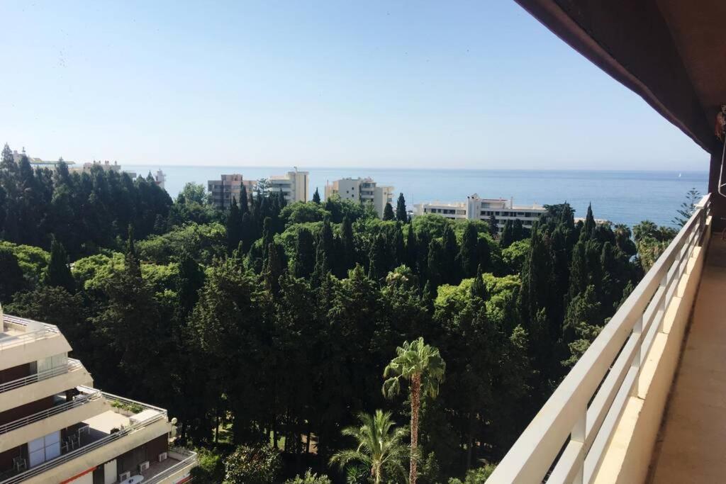 Apartamento Penthouse With Private Pool, Hot Tub Jacuzzi With Sea Views And Chill-out Zone, Close To The Sea Marbella